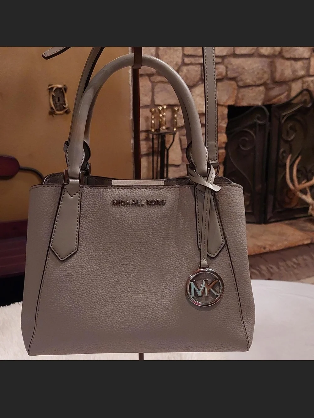 Michael Kors Kimberly Small Pebbled Leather Satchel Grey Like New/Excellent